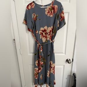 Shein Curve Blue Floral Print Short Sleeve Midi Dress